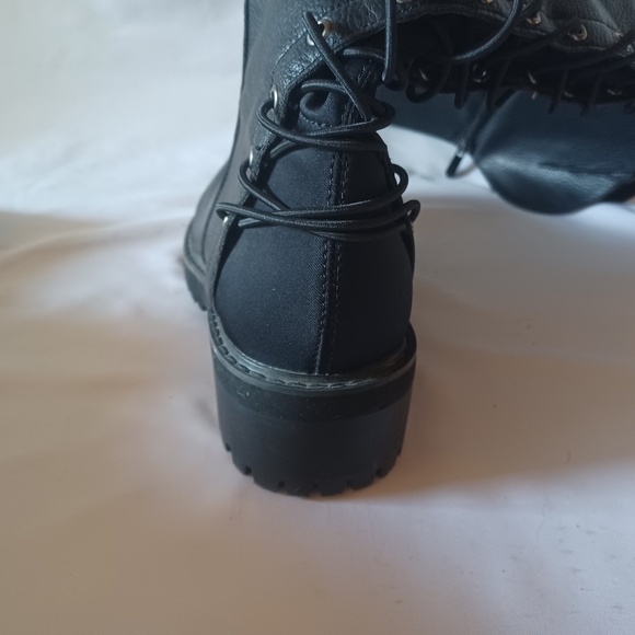 Torrid Corset Back Boots Black Vegan Leather Over The Knee Extra Wide 7.5WW - Picture 8 of 11